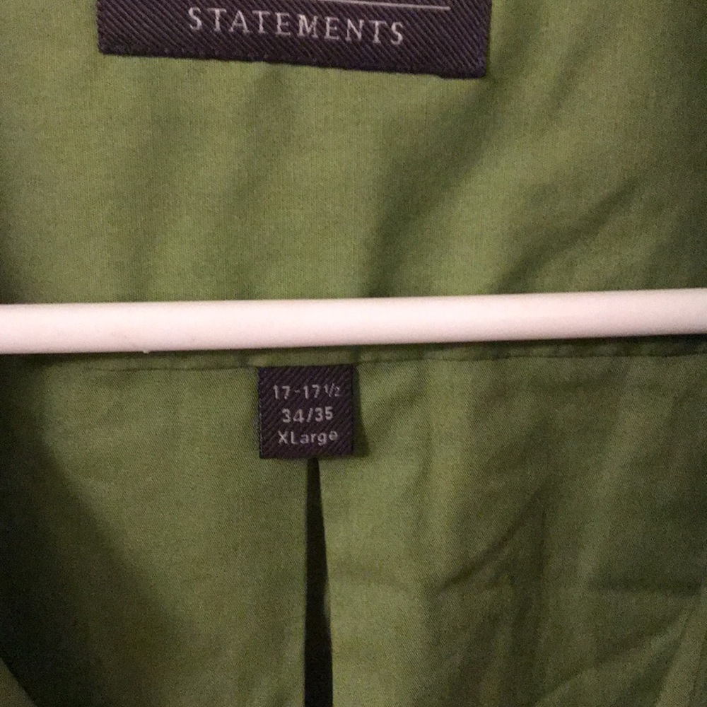 button down - Picture 3 of 7